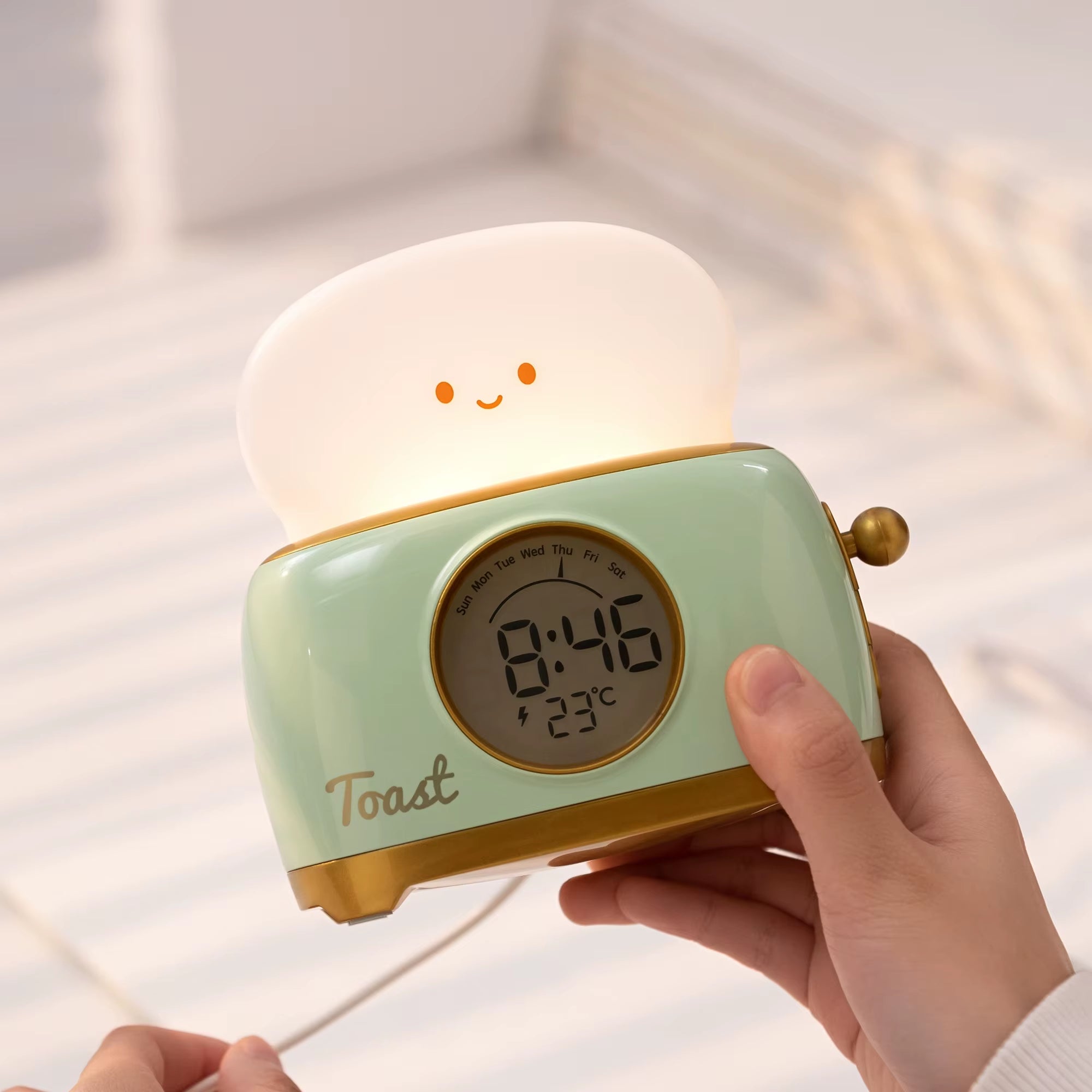 Alarm Clock Wake up Lamp - The Cute Corner