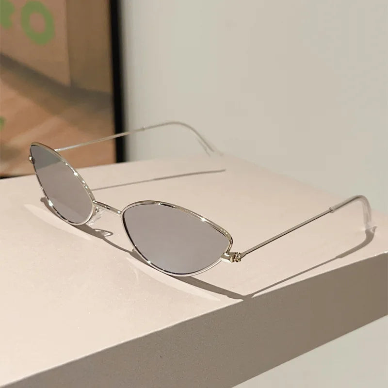 Vintage Metal Cat Eye Sunglasses Women Small Frame Luxury Brand Sun Glasses for Female Polychrome Shades UV400 Eyewear