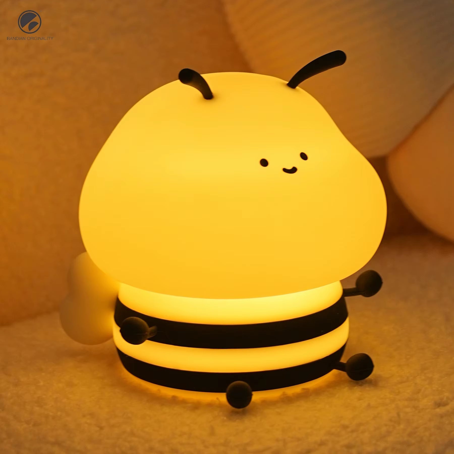 Cute Bee Silicone Night Light - The Cute Corner