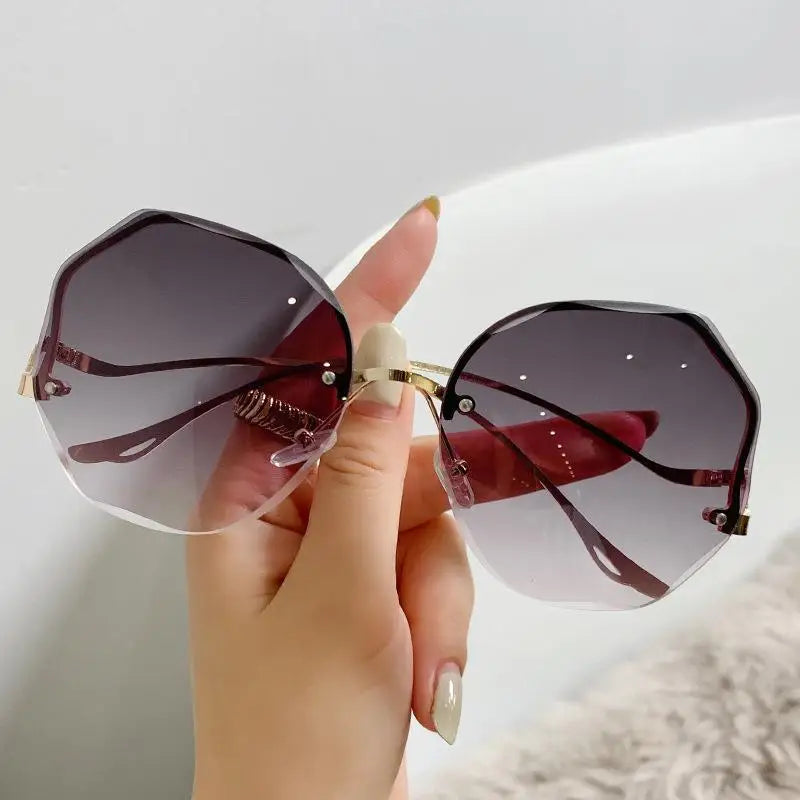 Cycling Fashion Rimless Sunglasses Metal Female Vintage Colorful Gradient Design Glasses Oversized Square Sun Glasses UV400