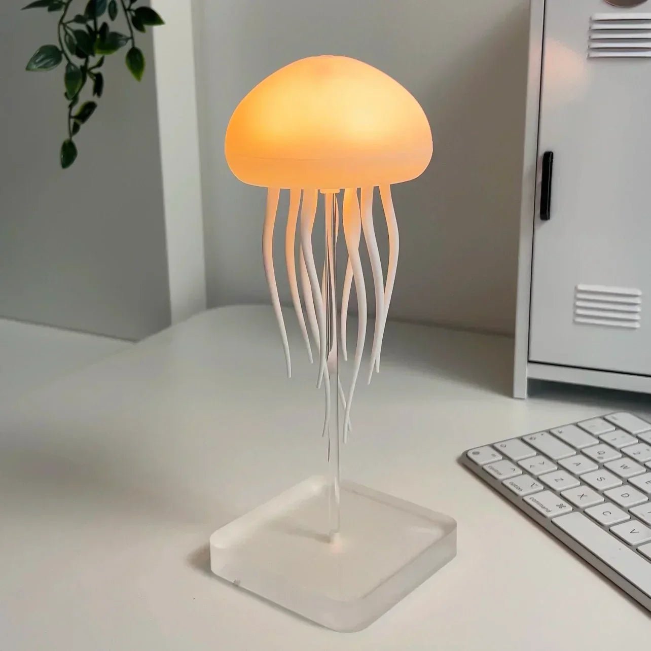 Voice - Activated Jellyfish Night Light - The Cute Corner